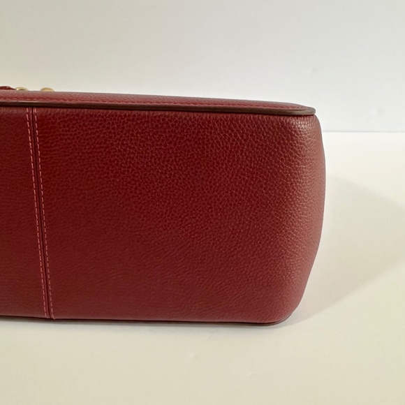 Coach - Bryant Convertible Carryall - Picture 14 of 16